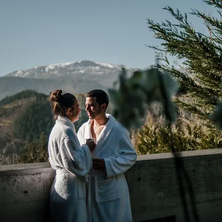 Ellauri - Adults Only Zeanuri