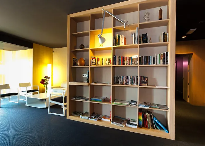 Ellauri - Adults Only Zeanuri