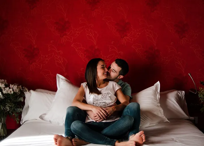 Ellauri - Adults Only